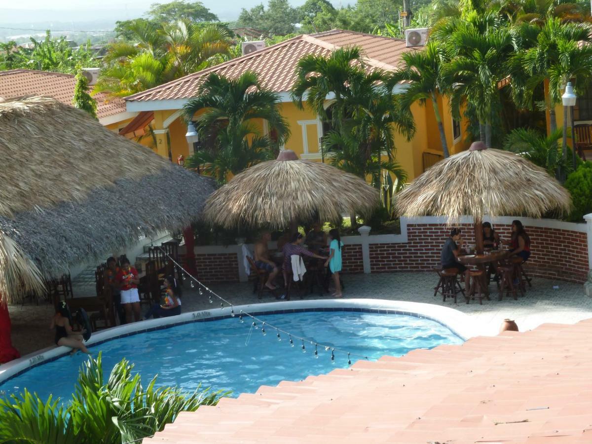 Apart Hotel Acuarious De Luis Estelí Eksteriør billede
